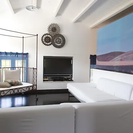 فيلة Tipica Casa Tua راغوزا
